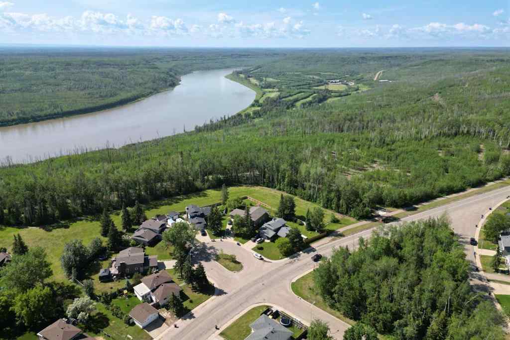 MLS® A2234922 - 109 Signal Bay  in Thickwood Fort McMurray, Residential