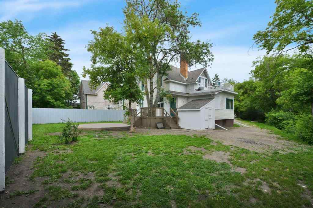 MLS® A2234936 - 5527 49A Avenue  in Downtown Red Deer Red Deer, Residential