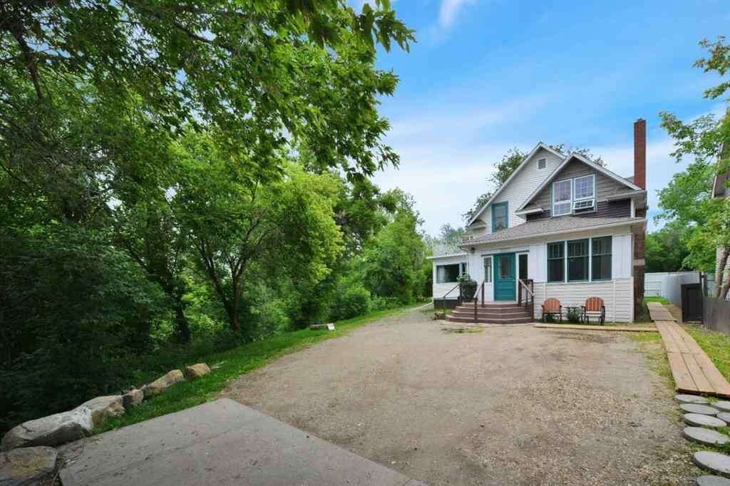 MLS® A2234936 - 5527 49A Avenue  in Downtown Red Deer Red Deer, Residential