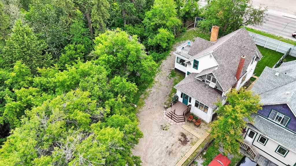 MLS® A2234936 - 5527 49A Avenue  in Downtown Red Deer Red Deer, Residential