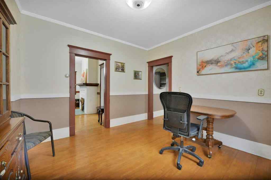 MLS® A2234936 - 5527 49A Avenue  in Downtown Red Deer Red Deer, Residential