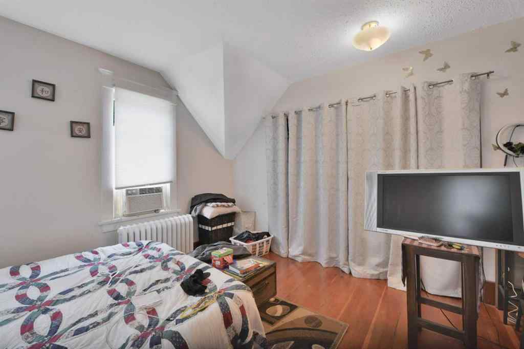 MLS® A2234936 - 5527 49A Avenue  in Downtown Red Deer Red Deer, Residential