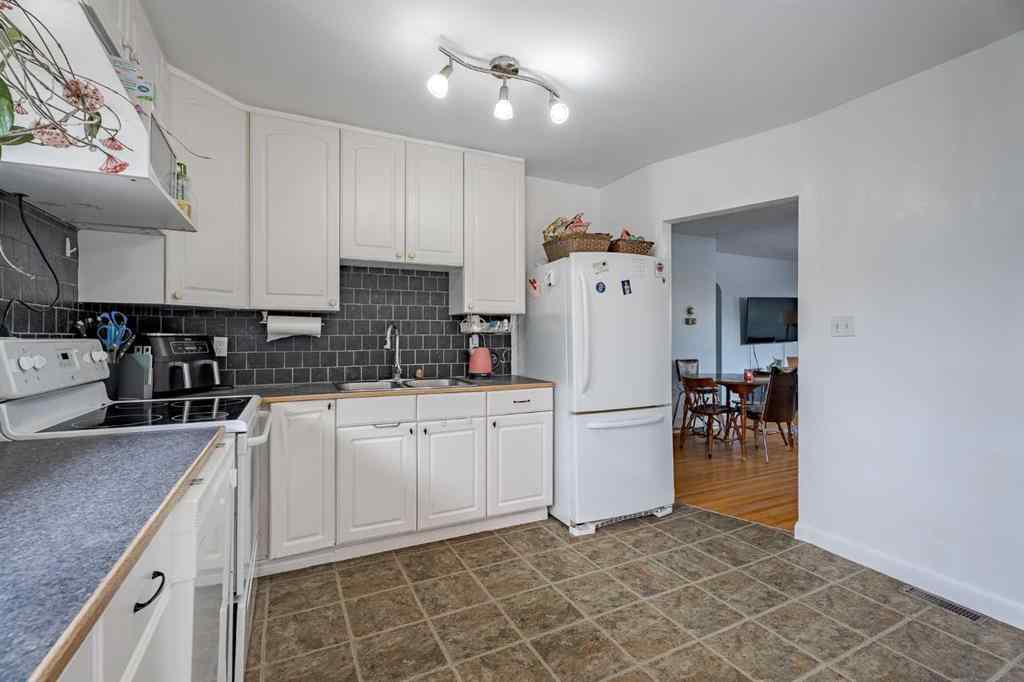 MLS® A2234947 - 841 E Nanton Street  in NONE Carstairs, Residential