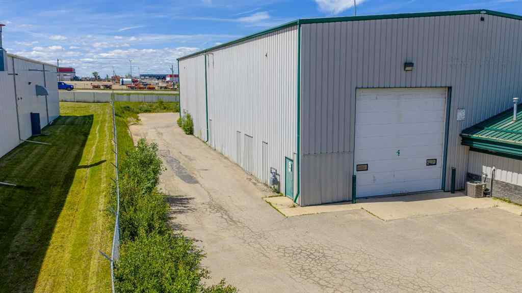 MLS® A2234950 - 9502 99 Street  in N/A Clairmont, Commercial