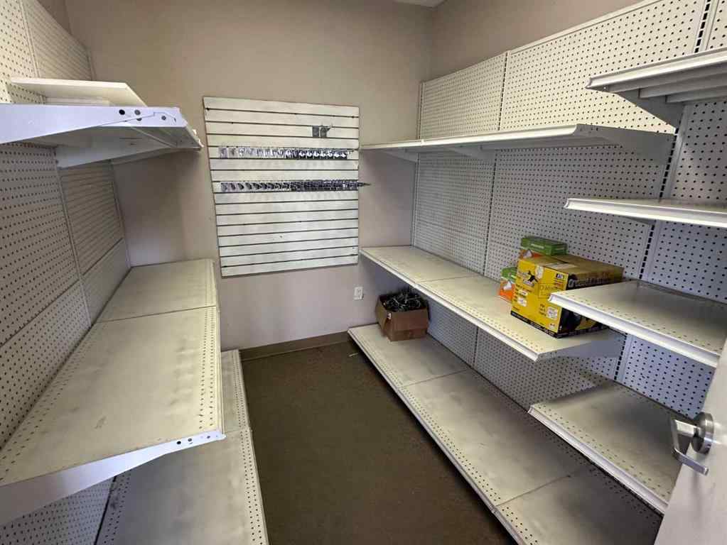 MLS® A2234950 - 9502 99 Street  in N/A Clairmont, Commercial