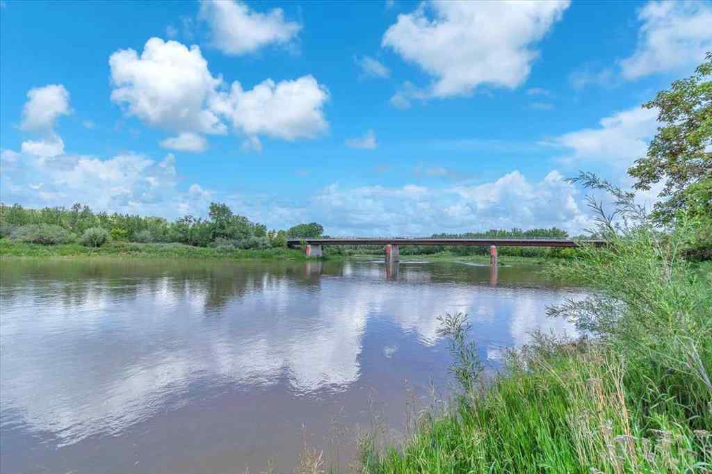 MLS® A2234954 - 20 Roper Road  in Rosedale Drumheller, Residential