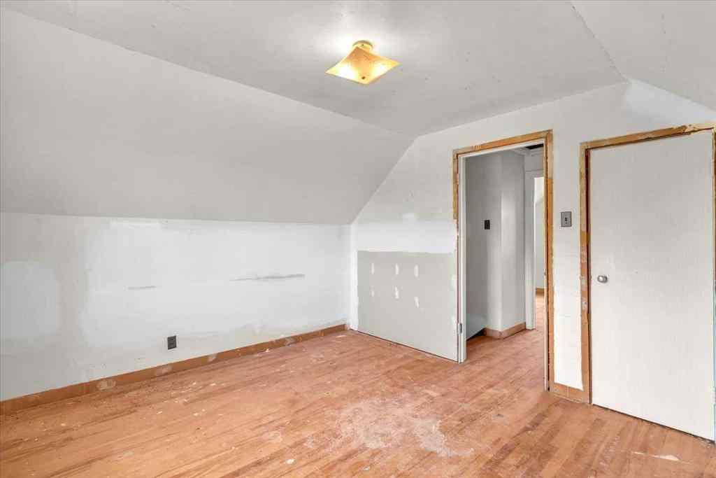MLS® A2234954 - 20 Roper Road  in Rosedale Drumheller, Residential