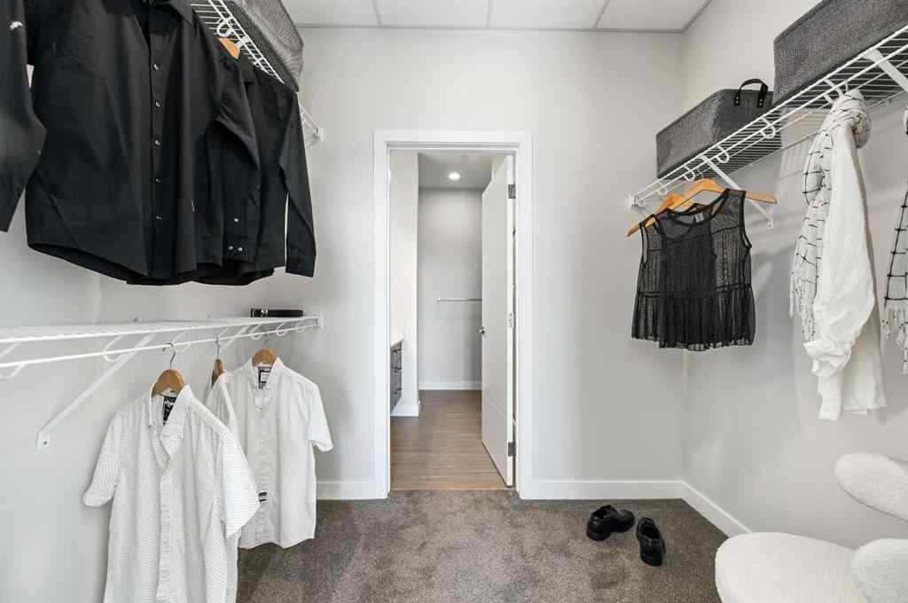 MLS® A2234955 - Unit #422 255 Les Jardins Park SE in Douglasdale/Glen Calgary, Residential