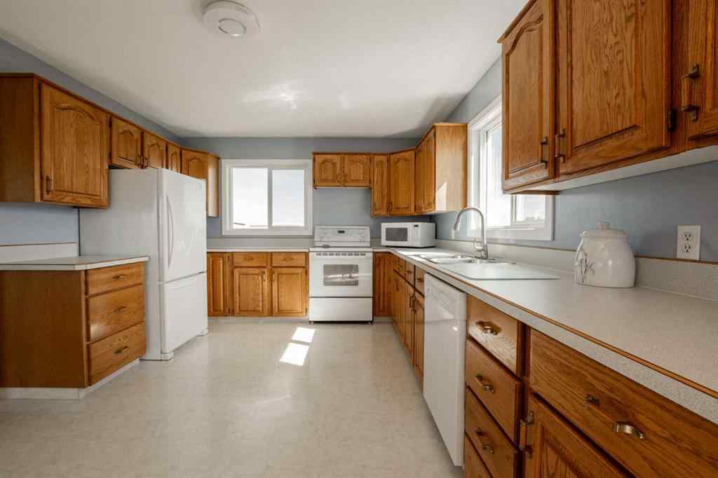 MLS® A2234967 - 795008 Range Road 44   in NONE Rural Spirit River No. 133, M.D. of, Agri-Business