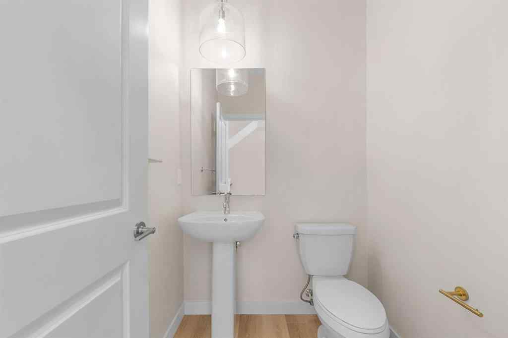 MLS® A2234969 - 121 Wild Rose Way SE in NONE Calgary, Residential