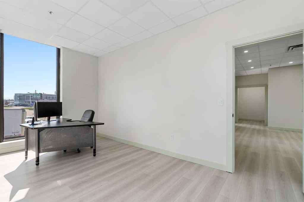 MLS® A2234990 - 1227 38 Avenue NE in McCall Calgary, Commercial