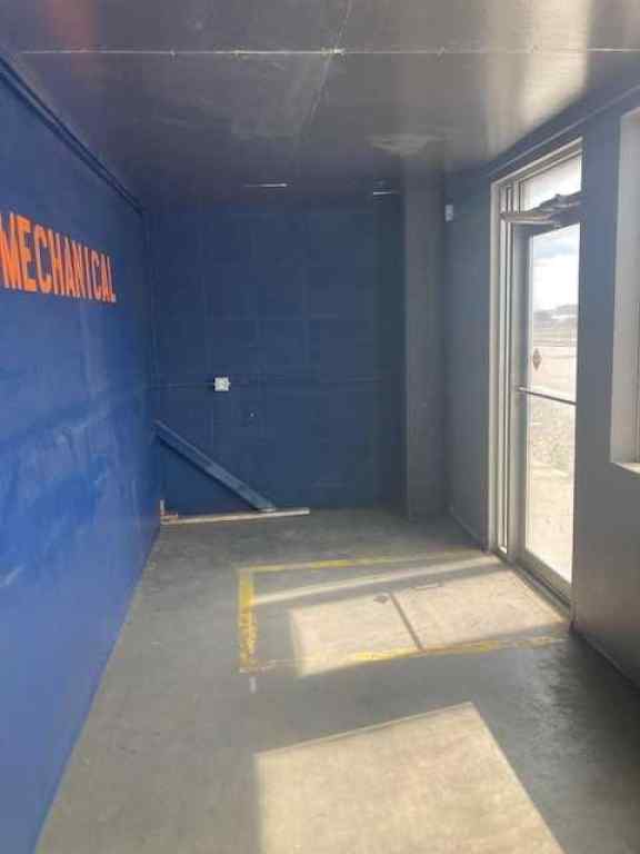 MLS® A2234994 - Unit #Bay #5 10602 79 Avenue  in NONE Clairmont, Commercial