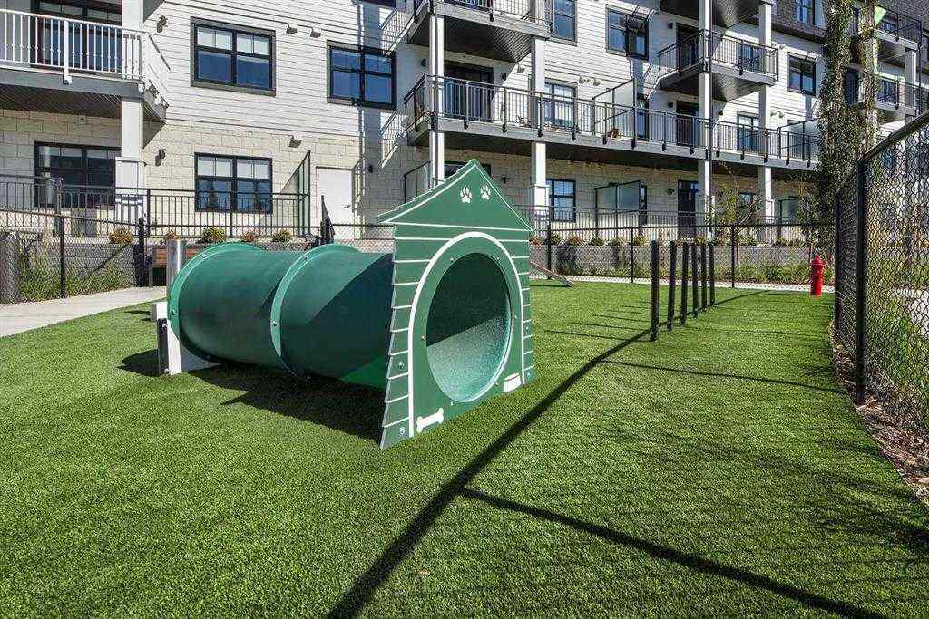 MLS® A2234996 - Unit #320 255 Les Jardins Park SE in Douglasdale/Glen Calgary, Residential