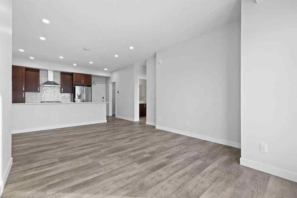 MLS® A2234996 - Unit #320 255 Les Jardins Park SE in Douglasdale/Glen Calgary, Residential
