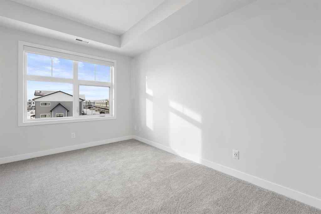 MLS® A2234996 - Unit #320 255 Les Jardins Park SE in Douglasdale/Glen Calgary, Residential