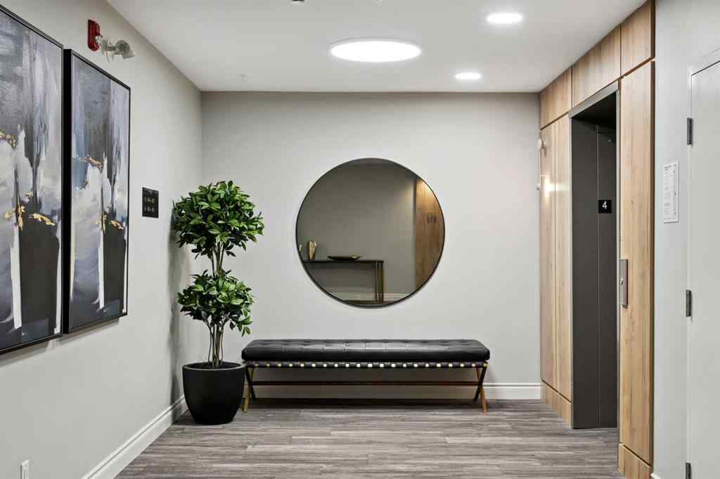 MLS® A2234996 - Unit #320 255 Les Jardins Park SE in Douglasdale/Glen Calgary, Residential