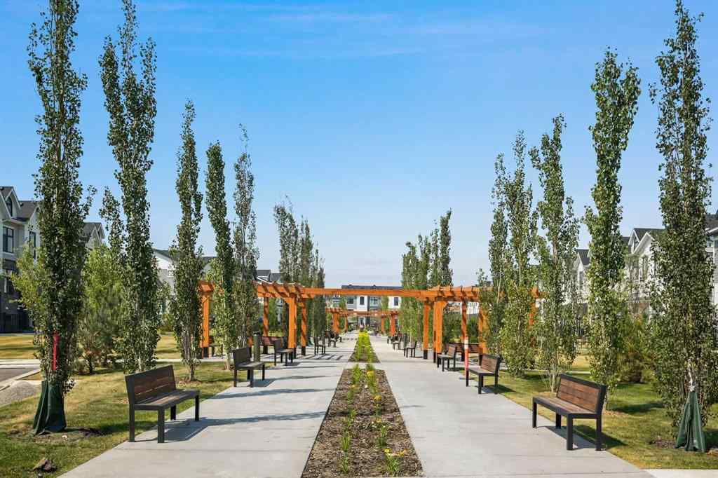 MLS® A2234999 - Unit #310 255 Les Jardins Park SE in Douglasdale/Glen Calgary, Residential
