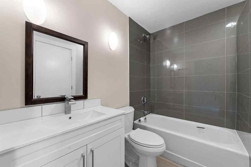 MLS® A2235004 - 7136 Laguna Way NE in Monterey Park Calgary, Residential