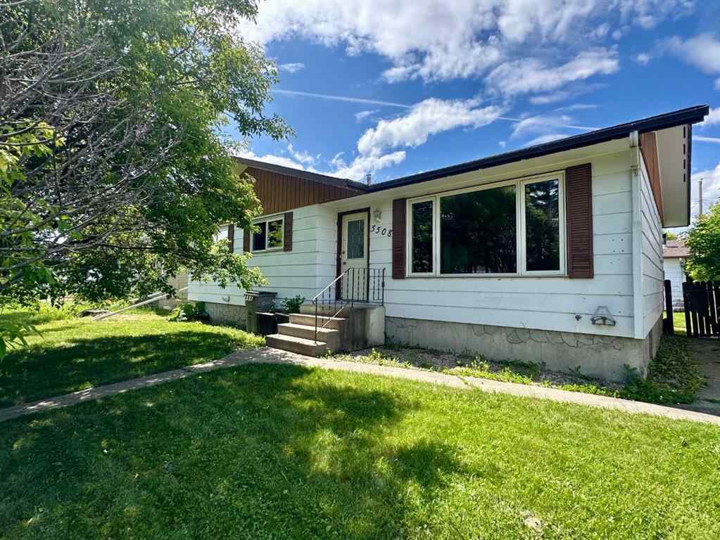 MLS® A2235016 - 5508 47 Street  in NONE Whitecourt, Residential