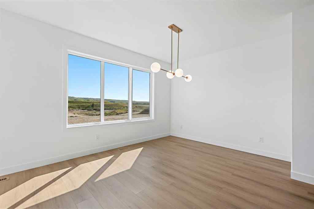 MLS® A2235022 - 914 Wolf Willow Boulevard SE in Wolf Willow Calgary, Residential