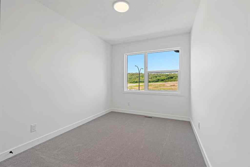 MLS® A2235022 - 914 Wolf Willow Boulevard SE in Wolf Willow Calgary, Residential