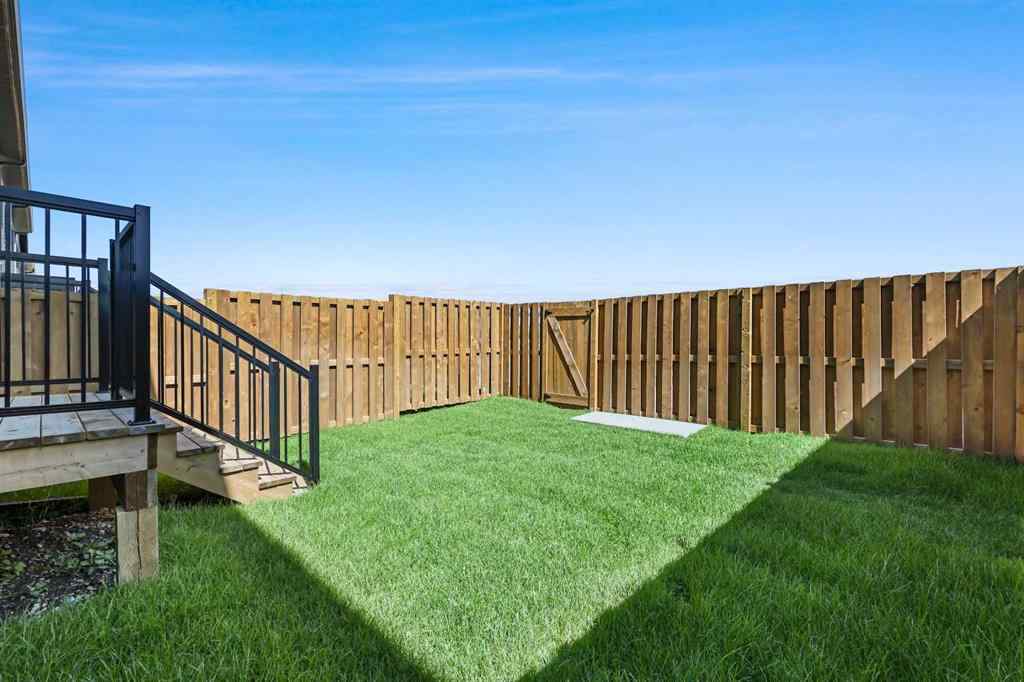 MLS® A2235022 - 914 Wolf Willow Boulevard SE in Wolf Willow Calgary, Residential