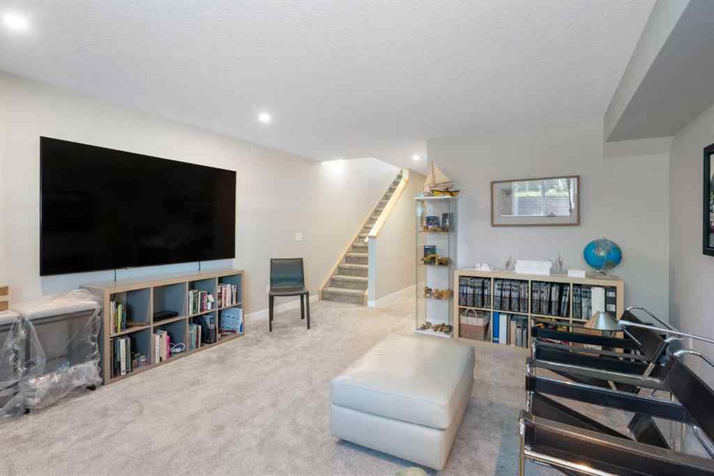 MLS® A2235027 - 2739 Cochrane Road NW in Banff Trail Calgary, Residential