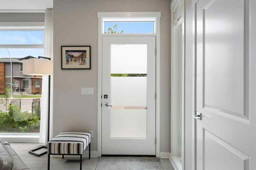 MLS® A2235027 - 2739 Cochrane Road NW in Banff Trail Calgary, Residential