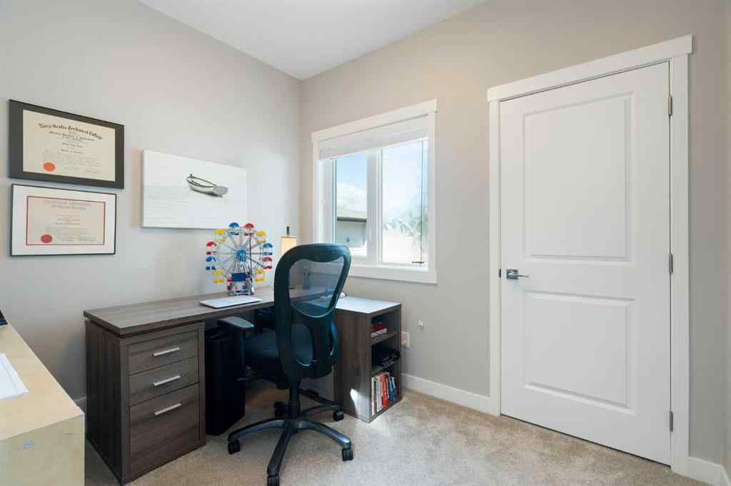 MLS® A2235027 - 2739 Cochrane Road NW in Banff Trail Calgary, Residential