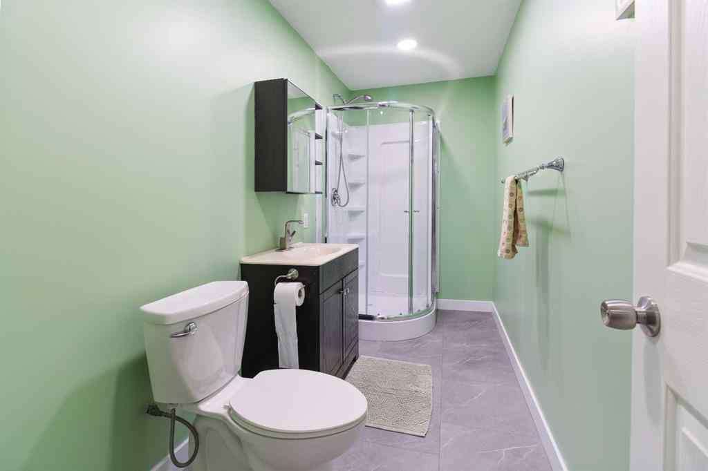 MLS® A2235028 - 703 Northridge Avenue  in NONE Picture Butte, Residential
