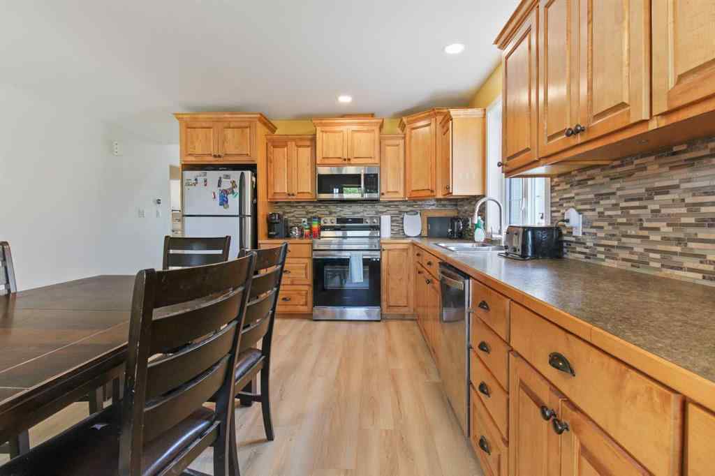 MLS® A2235028 - 703 Northridge Avenue  in NONE Picture Butte, Residential