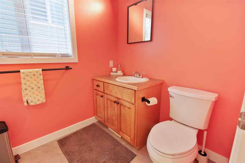 MLS® A2235028 - 703 Northridge Avenue  in NONE Picture Butte, Residential