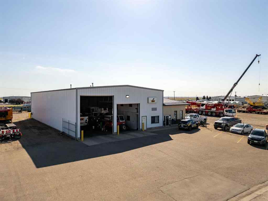 MLS® A2235039 - 150 Saskatchewan Drive NE in Redcliff Industrial Redcliff, Commercial