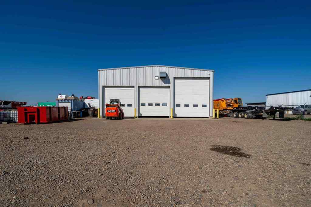MLS® A2235039 - 150 Saskatchewan Drive NE in Redcliff Industrial Redcliff, Commercial