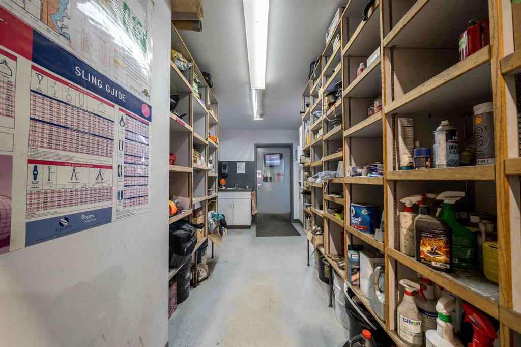 MLS® A2235039 - 150 Saskatchewan Drive NE in Redcliff Industrial Redcliff, Commercial