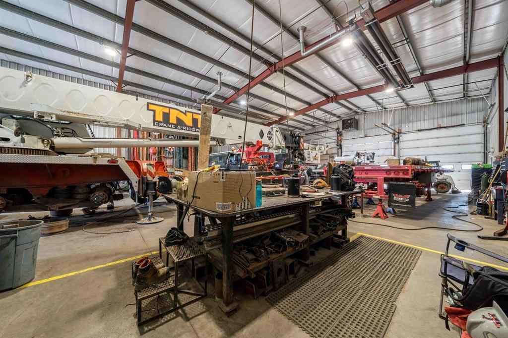 MLS® A2235039 - 150 Saskatchewan Drive NE in Redcliff Industrial Redcliff, Commercial