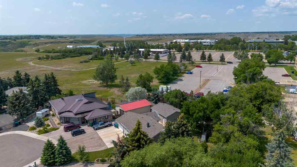 MLS® A2235049 - 2705 32A Avenue S in West Mayor Magrath Dr Lethbridge, Residential