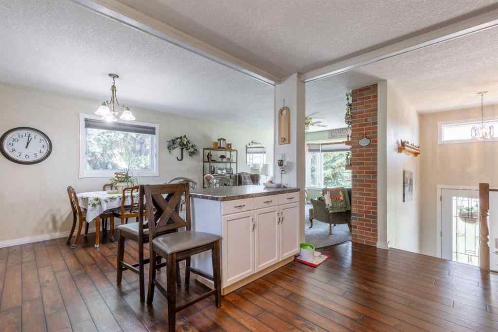 MLS® A2235049 - 2705 32A Avenue S in West Mayor Magrath Dr Lethbridge, Residential