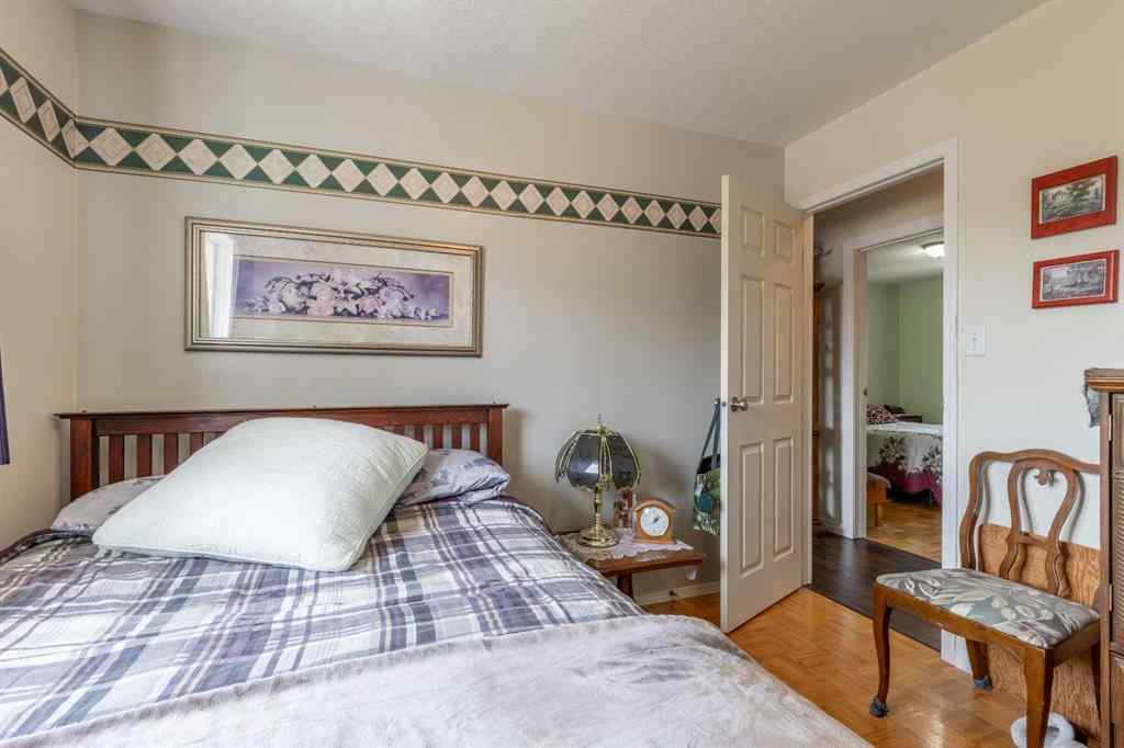 MLS® A2235049 - 2705 32A Avenue S in West Mayor Magrath Dr Lethbridge, Residential