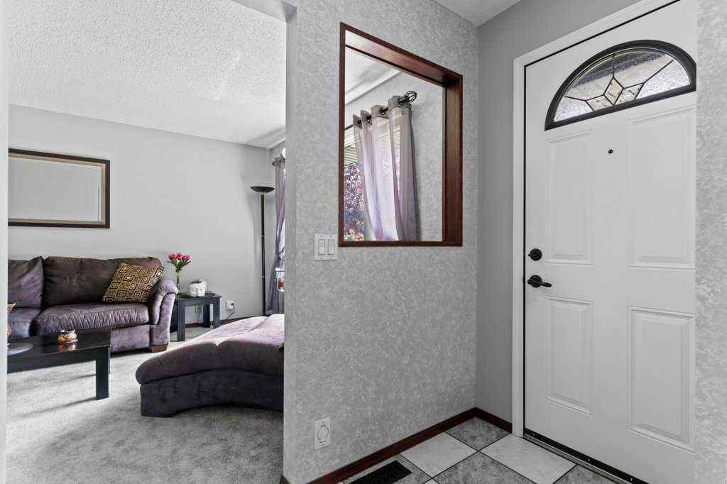 MLS® A2235053 - 40 Beacham Rise NW in Beddington Heights Calgary, Residential