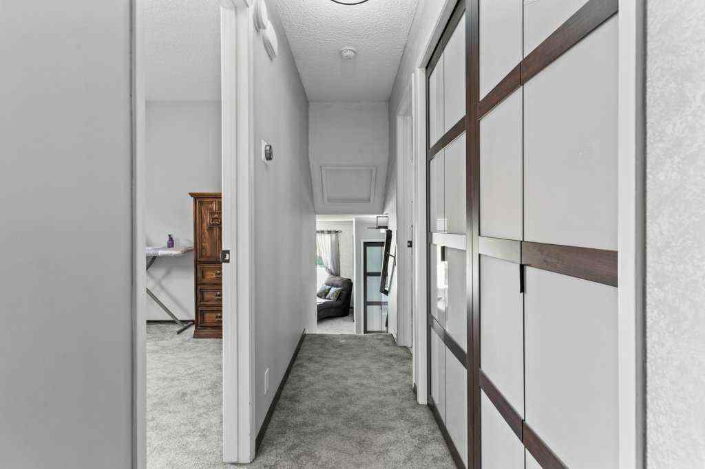MLS® A2235053 - 40 Beacham Rise NW in Beddington Heights Calgary, Residential
