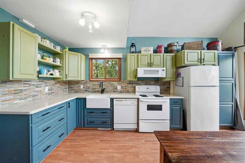 MLS® A2235057 - 39 Buffalo Drive  in Scenic Sands Rural Stettler No. 6, County of, Residential