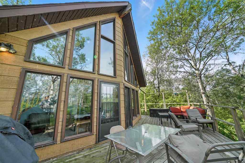MLS® A2235057 - 39 Buffalo Drive  in Scenic Sands Rural Stettler No. 6, County of, Residential