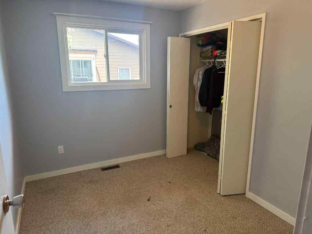 MLS® A2235059 - 4317 54 Street  in NONE Grimshaw, Residential