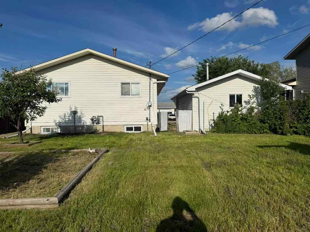 MLS® A2235059 - 4317 54 Street  in NONE Grimshaw, Residential