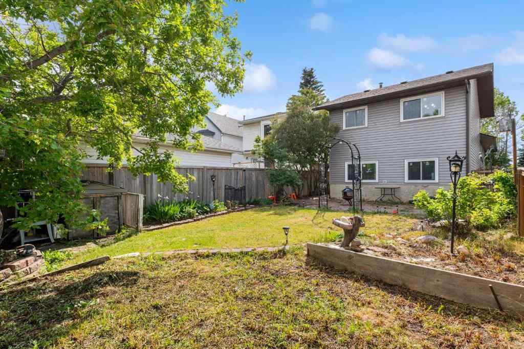 MLS® A2235060 - 32 Tararidge Drive NE in Taradale Calgary, Residential