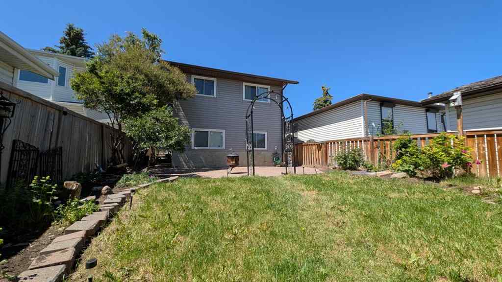 MLS® A2235060 - 32 Tararidge Drive NE in Taradale Calgary, Residential