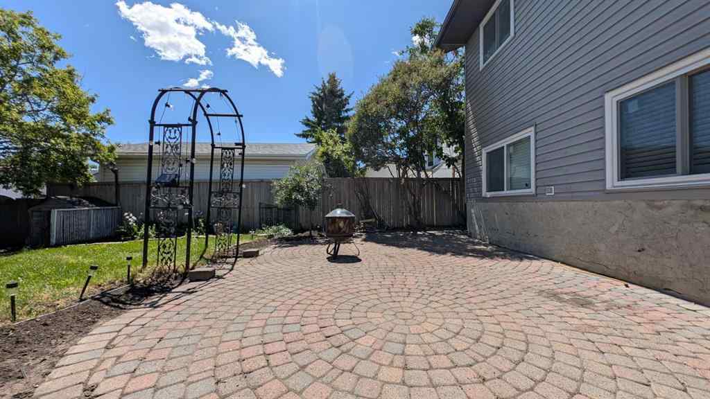 MLS® A2235060 - 32 Tararidge Drive NE in Taradale Calgary, Residential