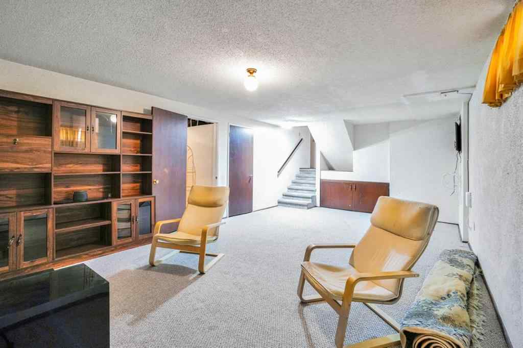 MLS® A2235061 - 344 Templeside Circle NE in Temple Calgary, Residential