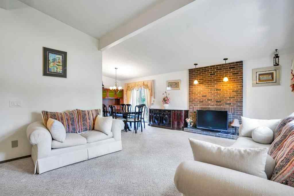 MLS® A2235061 - 344 Templeside Circle NE in Temple Calgary, Residential